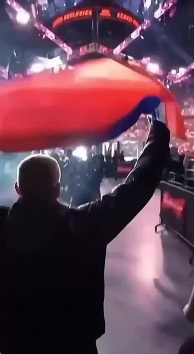  :     