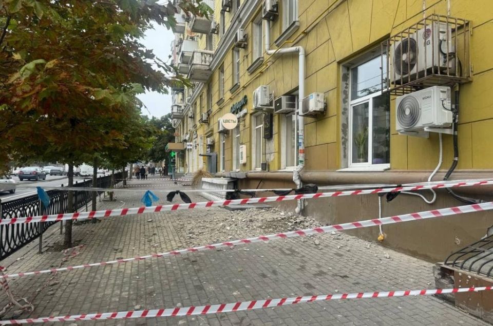 Павел Кузьмин окажет помощь в восстановлении обрушившегося фасада здания в центре Ростова-на-Дону