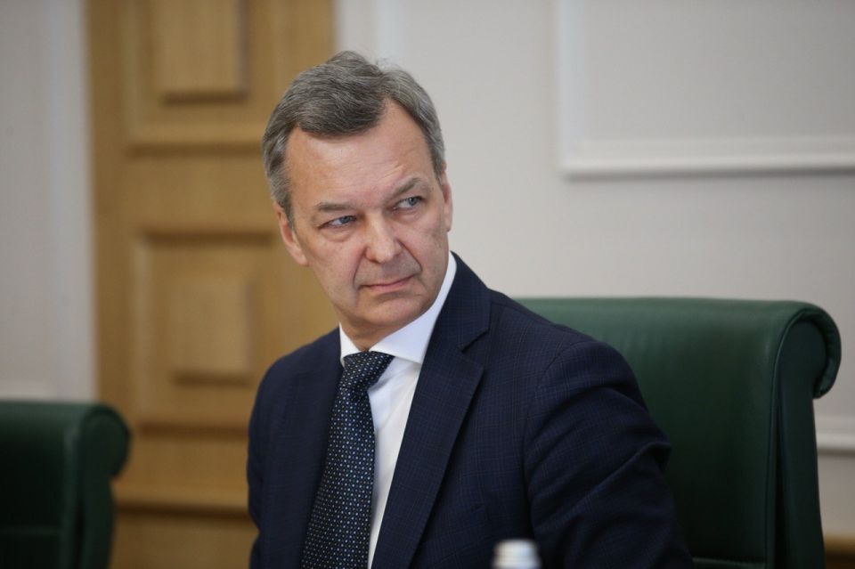 Жители Ростовской области смогут обратиться на прием к сенатору Андрею Яцкину