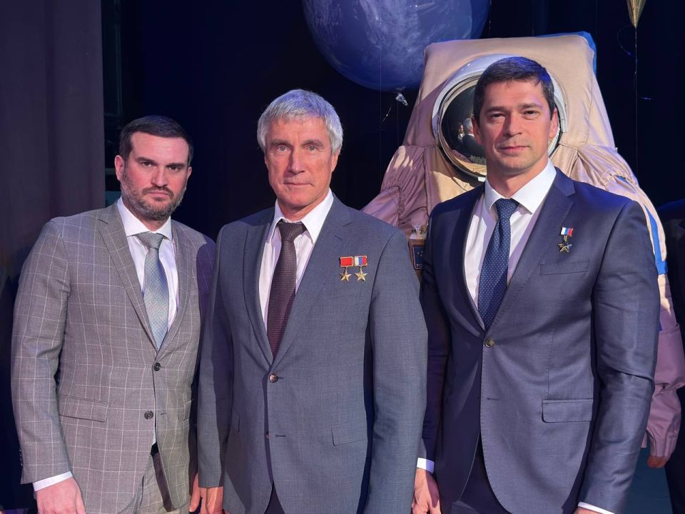 Дорогие новочеркасцы!. Сегодня у нас особенный день
