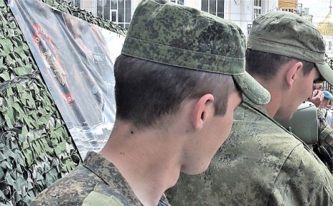 Призыв-2025: семьи военнослужащих срочной службы имеют право на меры соцподдержки