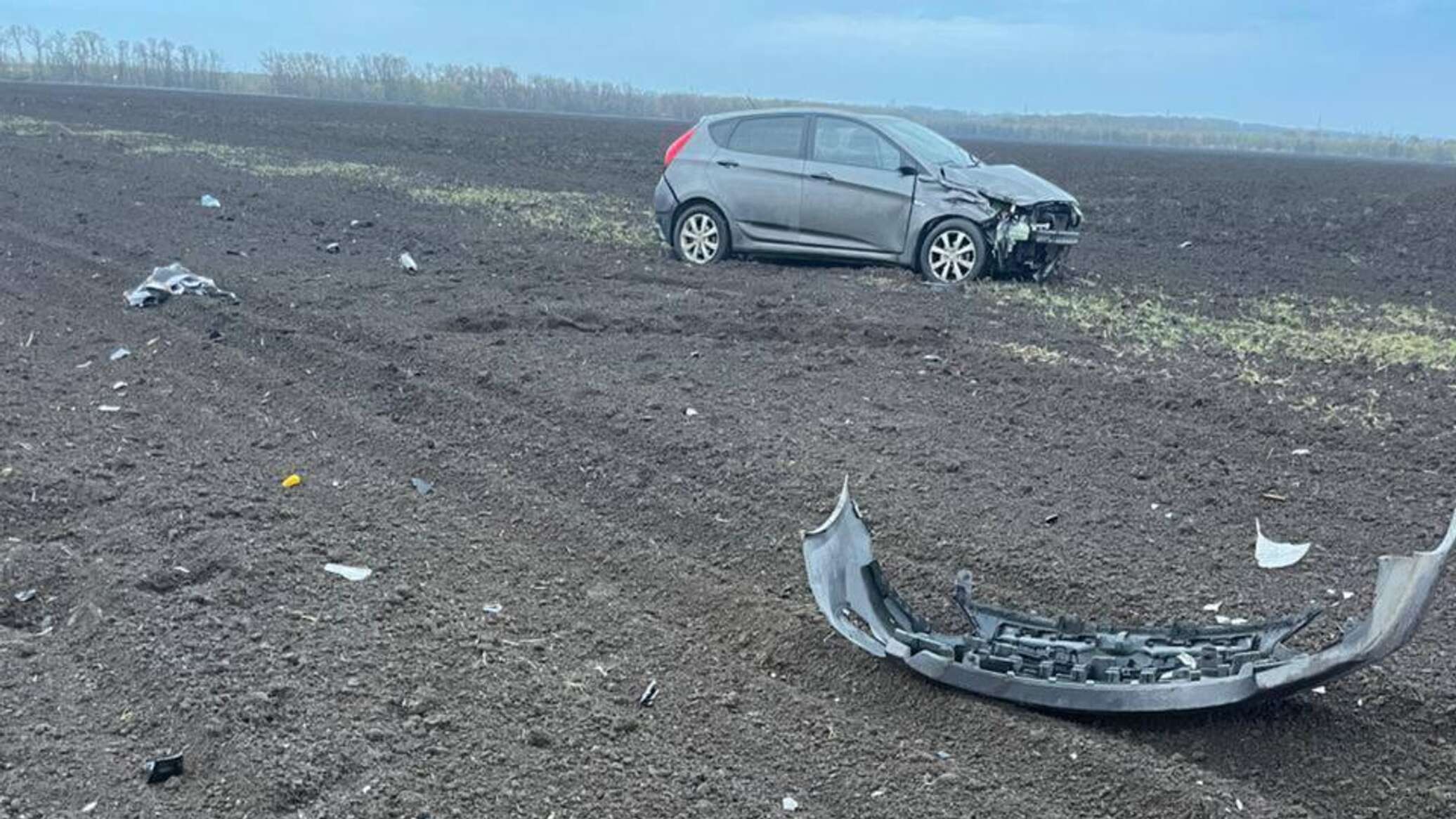 Водитель отвлеклась на плачь ребенка: под Ростовом перевернулось авто