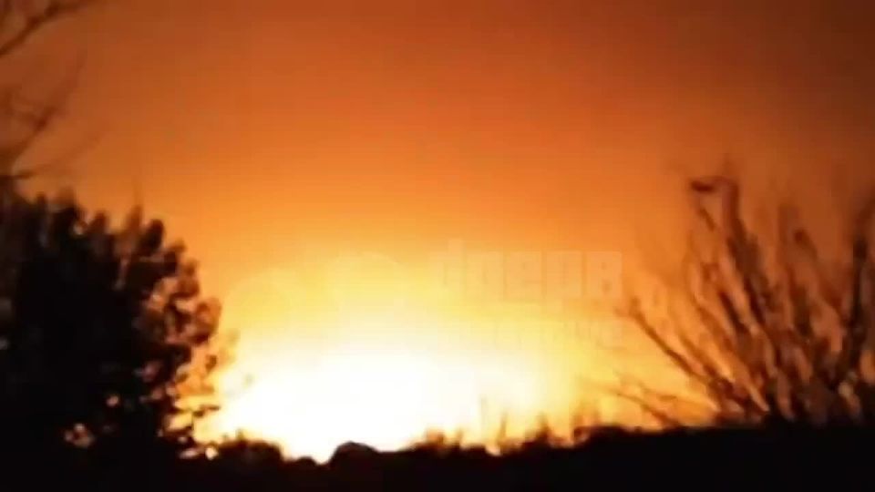 Наши "Герани" этой ночью нанесли удары по целям — в Днепропетровской (на видео), Харьковской и Сумской областях