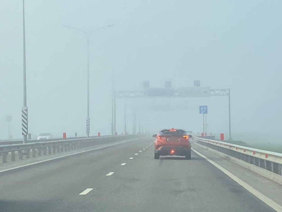 Госавтоинспекция Ростовской области предупреждает: в утренние часы на дорогах региона местами наблюдается плотный туман, значительно ограничивающий видимость