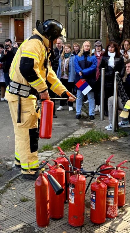 #?.   8  2025  -         :