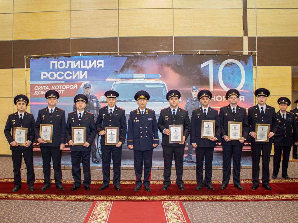       -            -   ,       , ...