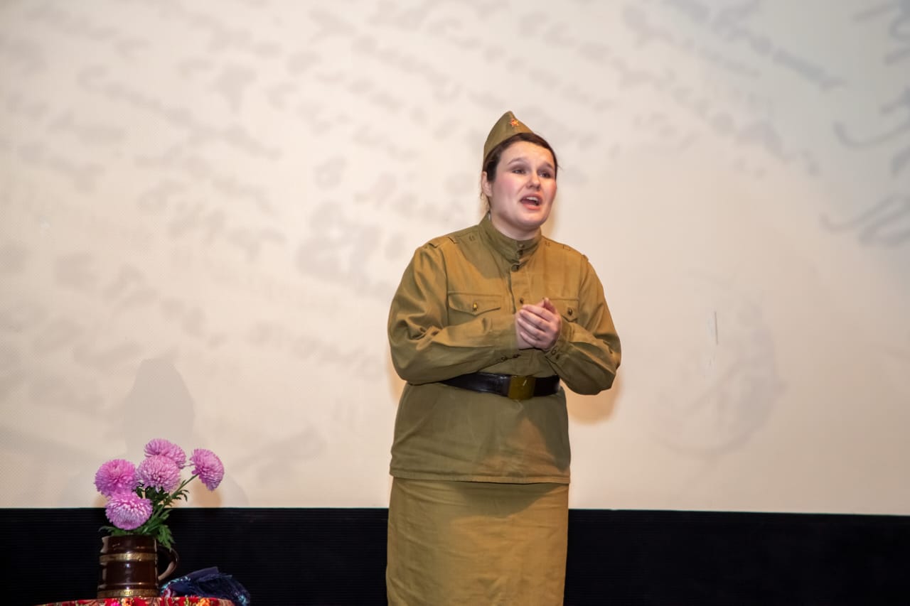 В Ростове прошел моноспектакль «У войны не женское лицо»