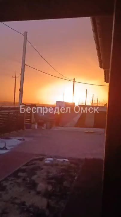 Мощный взрыв и пожар на газопроводе под Омском