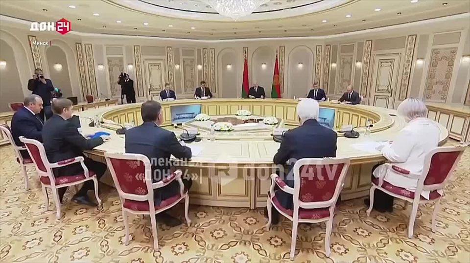 Юрий Слюсарь пригласил белорусских казаков в хутор Старозолотовский