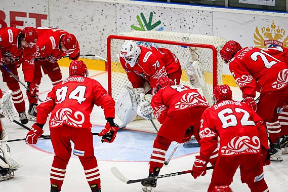 ХК «Ростов» проиграл второй матч домашней серии