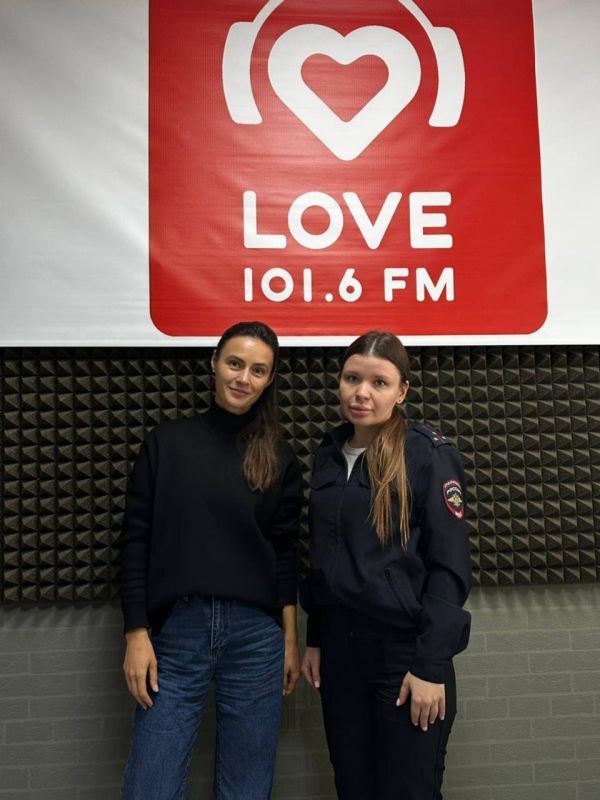     Love Radio -- 101.6                  :