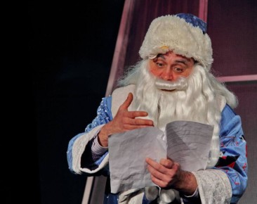 Шахтинский театр приглашает зрителей на спектакли