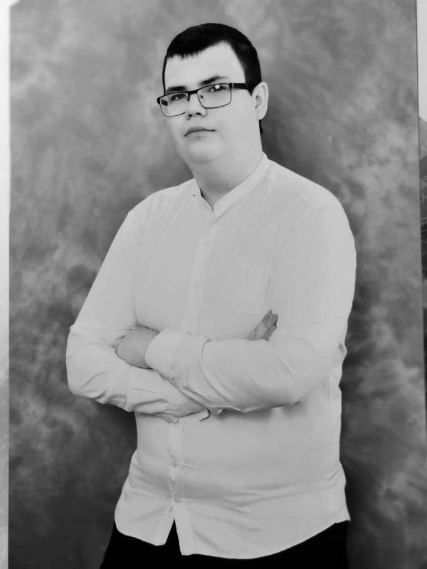 В Таганроге во время массированной атаки БПЛА погиб 18-летний студент металлургического колледжа Дмитрий Рядченко