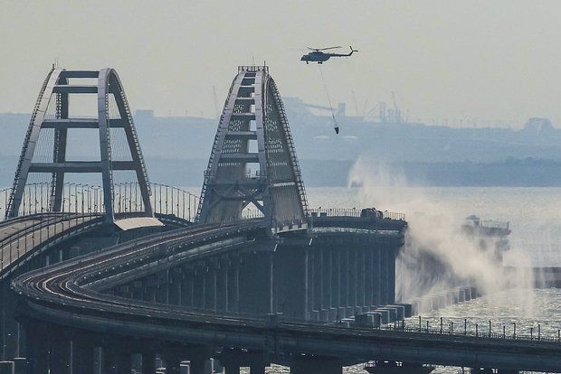 Восемь террористов получили пожизненные сроки за взрыв на Крымском мосту
