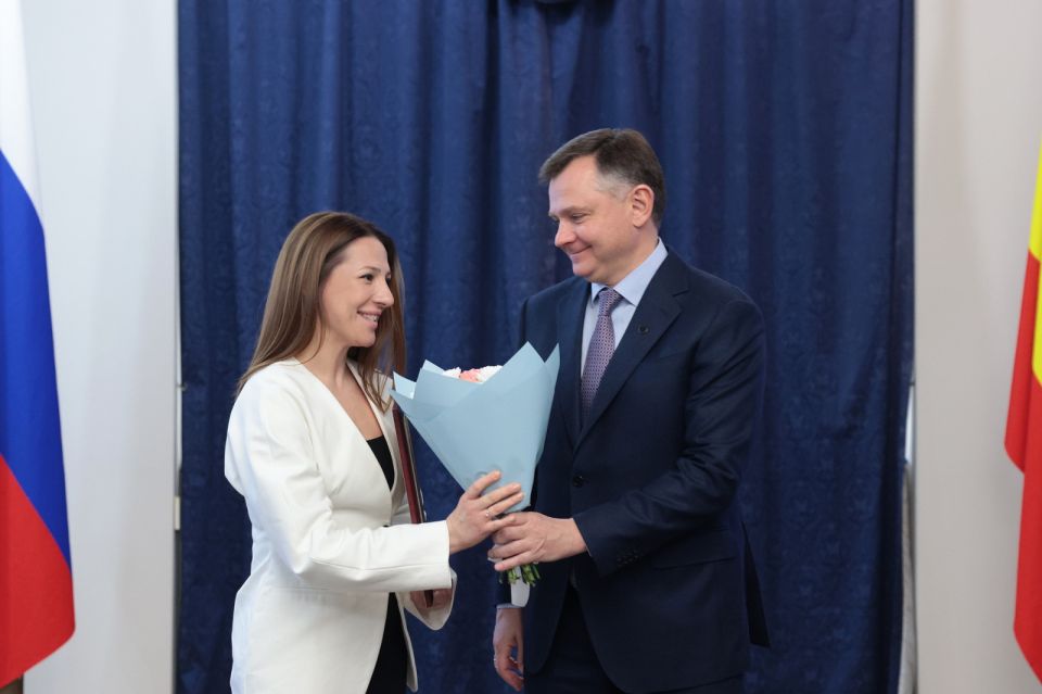 Юрий Слюсарь: «День матери – один из самых теплых и душевных праздников»