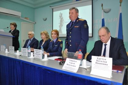 В Ростовском филиале РГУП им. В.М. Лебедева состоялся круглый стол «Знакомство с профессией – следователь»