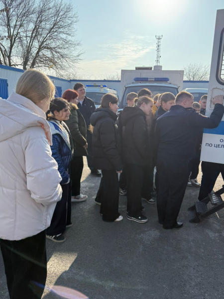 Полиция детям: В Целинском районе правоохранители провели экскурсию для школьников по территориальному отделу полиции