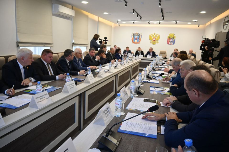 В Аксае прошло заседание правления ассоциации «Совет муниципальных образований Ростовской области»