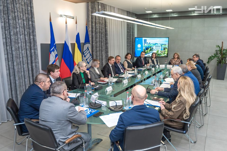 В Ростовской области активизируется работа по созданию крупнейшего логистического хаба