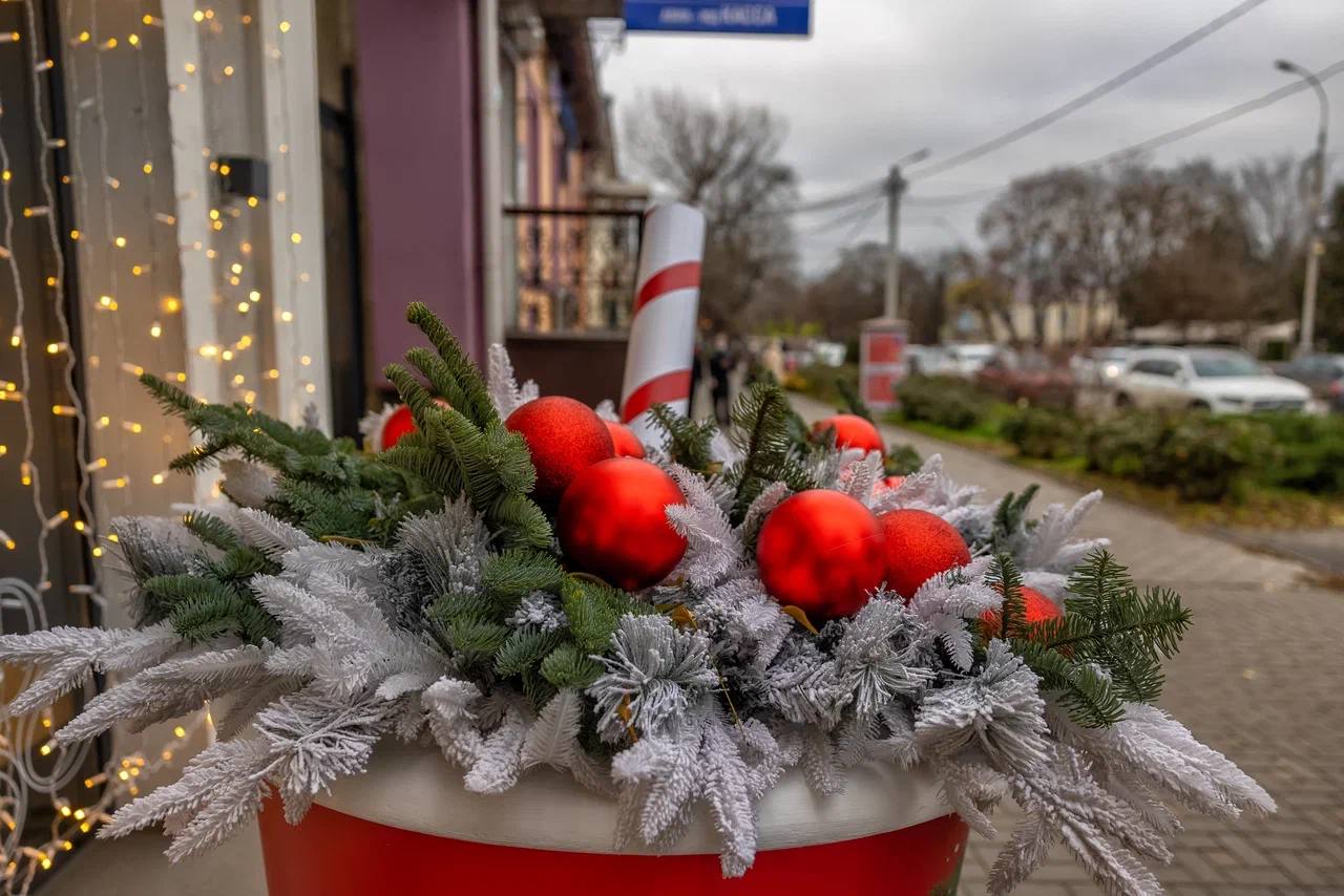 Дорогие таганрожцы!. Приближается долгожданный и всеми любимый праздник – Новый год