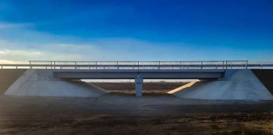 Мост отремонтировали в Зимовниковском районе