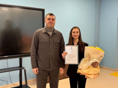 Раджив Мирзалиев поздравил учителей ростовской школы № 22 с успешным участием в городской неделе математики