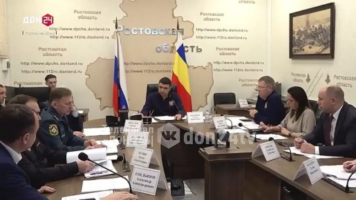 Снегозадерживающие сетки устанавливают вдоль донских дорог