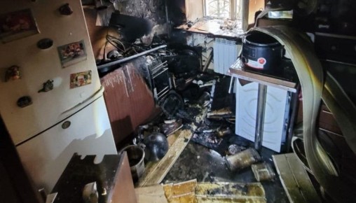 В Ростове 15 человек эвакуировали из пятиэтажки из-за пожара в пер. Днепровский