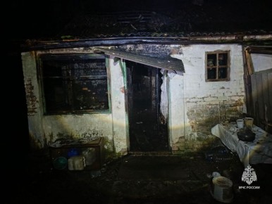 В Морозовском районе при пожаре погибли два человека