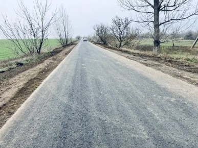 Завершен ремонт дороги, обеспечивающей подъезд к хутору Зеленый Мыс в Азовском районе