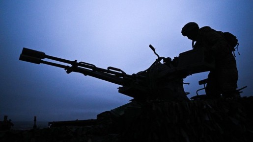 Повреждены дома и ЛЭП, пострадали мирные жители: за ночь над Россией уничтожено 130 украинских БПЛА