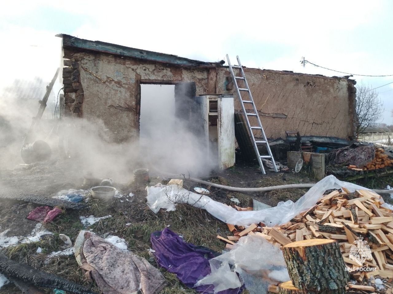 В Ростовской области неисправный дымоход стал причиной пожара