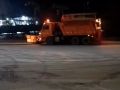Обработка дорог города Шахты в условиях зимней непогоды