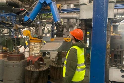 � ���������� ������� ��� ��������������� ��������� ���������� 1600 ������� ����