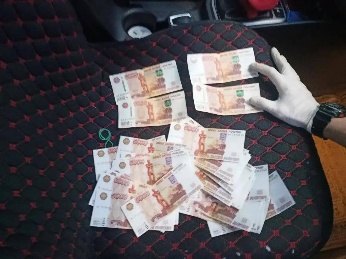 Инженера ростовской энергетической компании подозревают в коррупции на 250 тысяч рублей