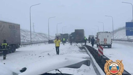 На трассе М-4 "Дон" затруднено движение из-за аварий