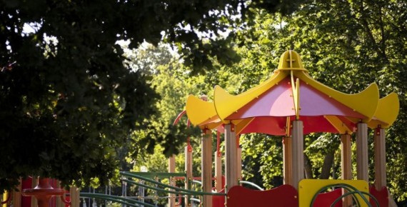 В Ростове после вмешательства прокуратуры отремонтирована детская площадка