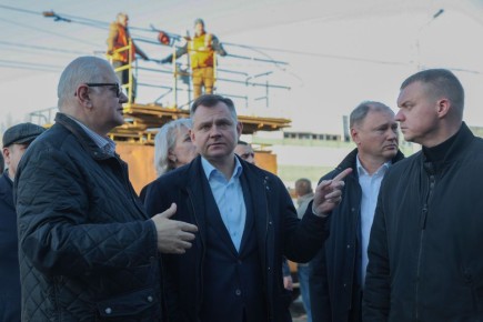 Юрий Слюсарь утвердил порядок выплат жителям за автомобили, пострадавшие от атак БПЛА