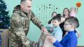 В преддверии Нового Года военнослужащие 71-го гвардейского мотострелкового полка посетили детские дома города Ростов-на-Дону и поздравили детей с наступающим праздником