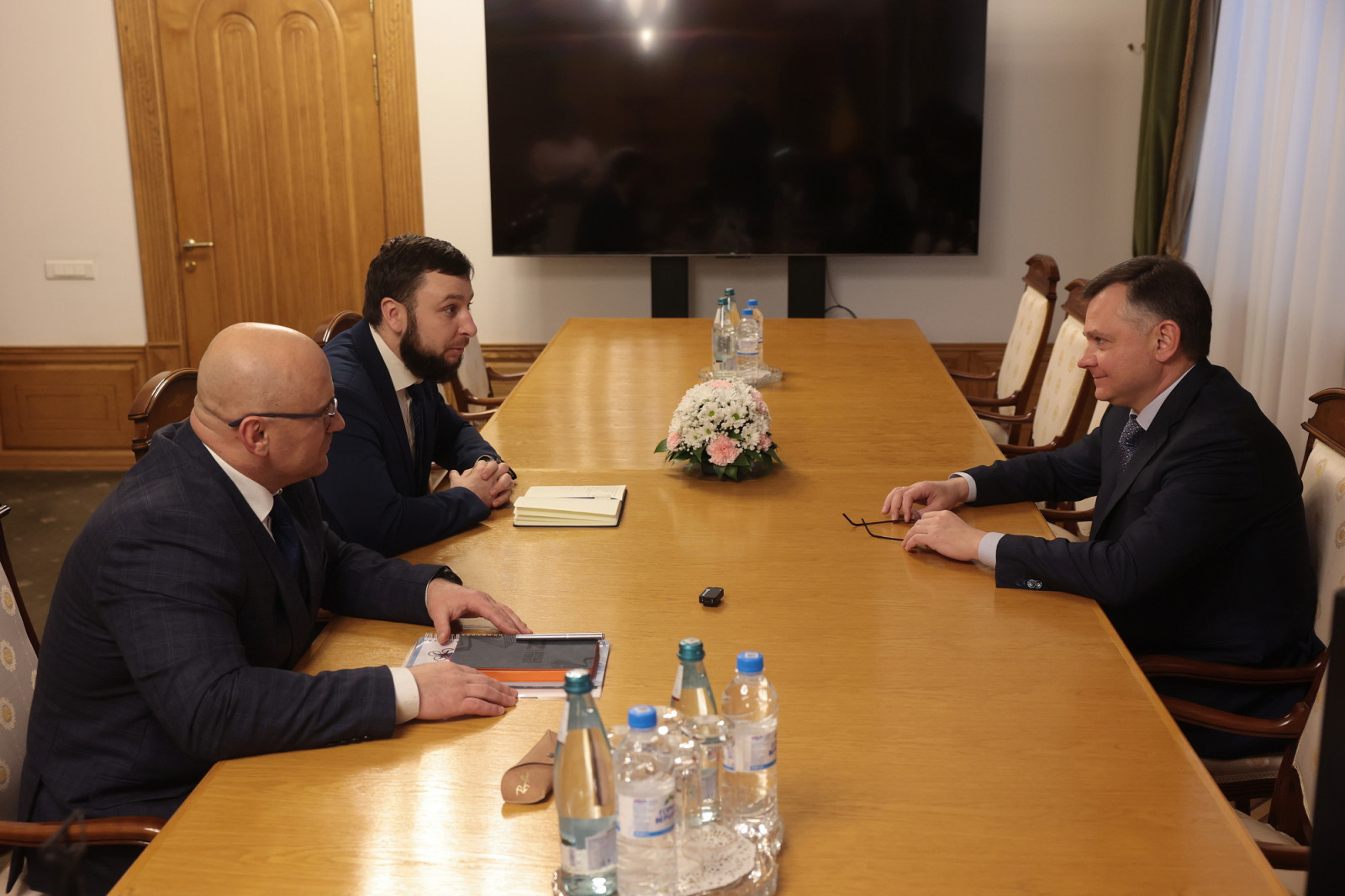 Юрий Слюсарь обсудил с участниками кадровой программы «Время героев» задачи на 2026 год