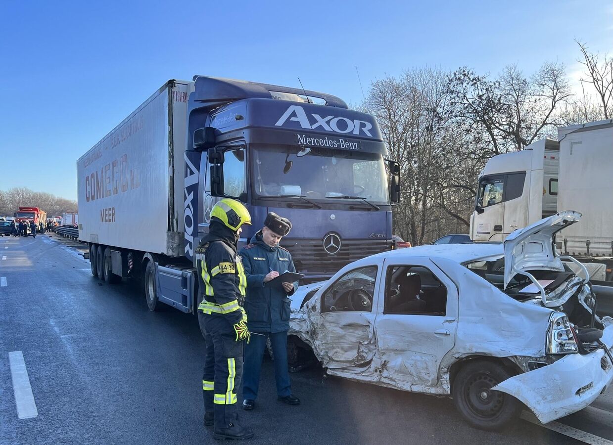 Движение по трассе М-4 "Дон" в Ростовской области затруднено после ДТП