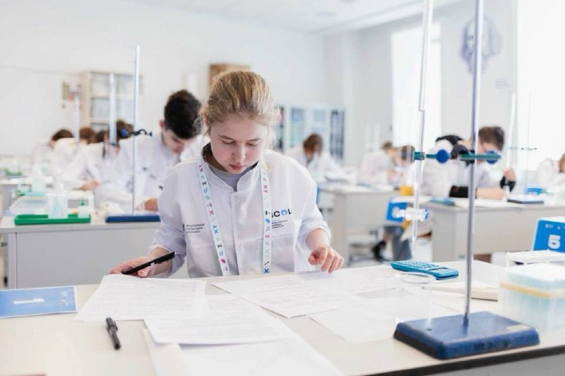 Победители всероссийской предметной олимпиады получат денежное вознаграждение