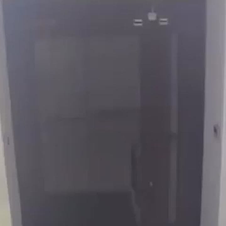 Этот парень был не из тех, кто с нового года начинает новую жизнь