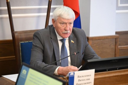 � ������� ���������� ���������� ��������� �������� ����� �� ����: ������ ������� �������� �������������������� ������. �� ������������ ������ � ������������ ��������