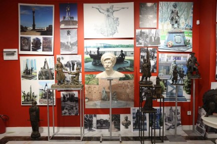  ������� ��������� ����� ���������� ������������ � �������� �������� ��������� ������