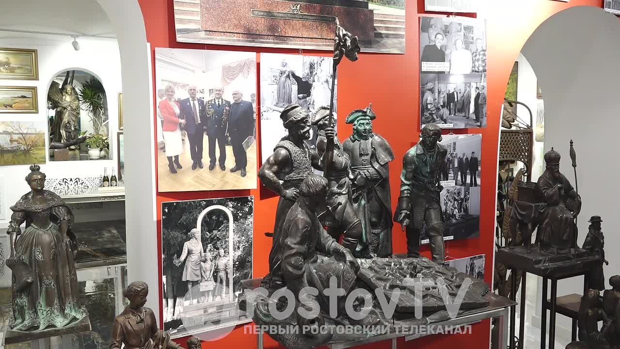 Галерея искусств академика Сергея Олешни открылась в Ростове