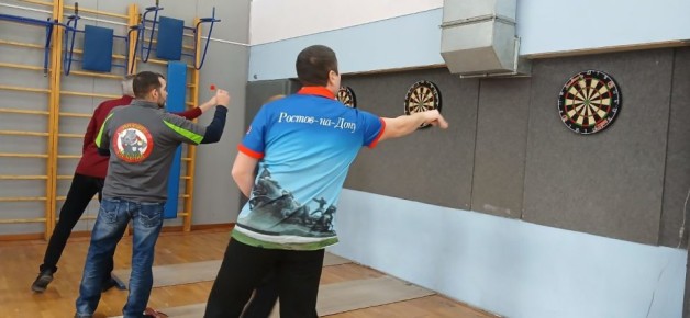 В Ростове сыгран первый турнир по дартс в этом году — "Рождественский Пентатлон"