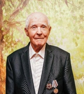 ������ ������� ������������ 100-������ ������