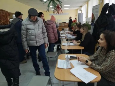 Ярмарка вакансий собрала в Волгодонске десятки соискателей и работодателей