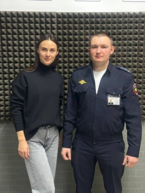 Вчера в прямом эфире «Радио Шансон» 89.4 в выпуске программы «Диалоги безопасности» в рамках реализации проекта «Безопасность дорожного движения»прозвучала тема: